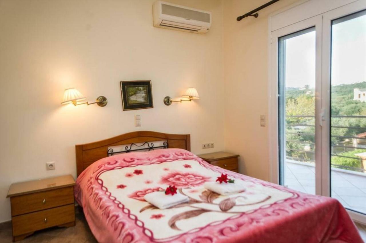 Cozy Flats In An Olive Grove By The Sandy Beach Kánalos Zewnętrze zdjęcie